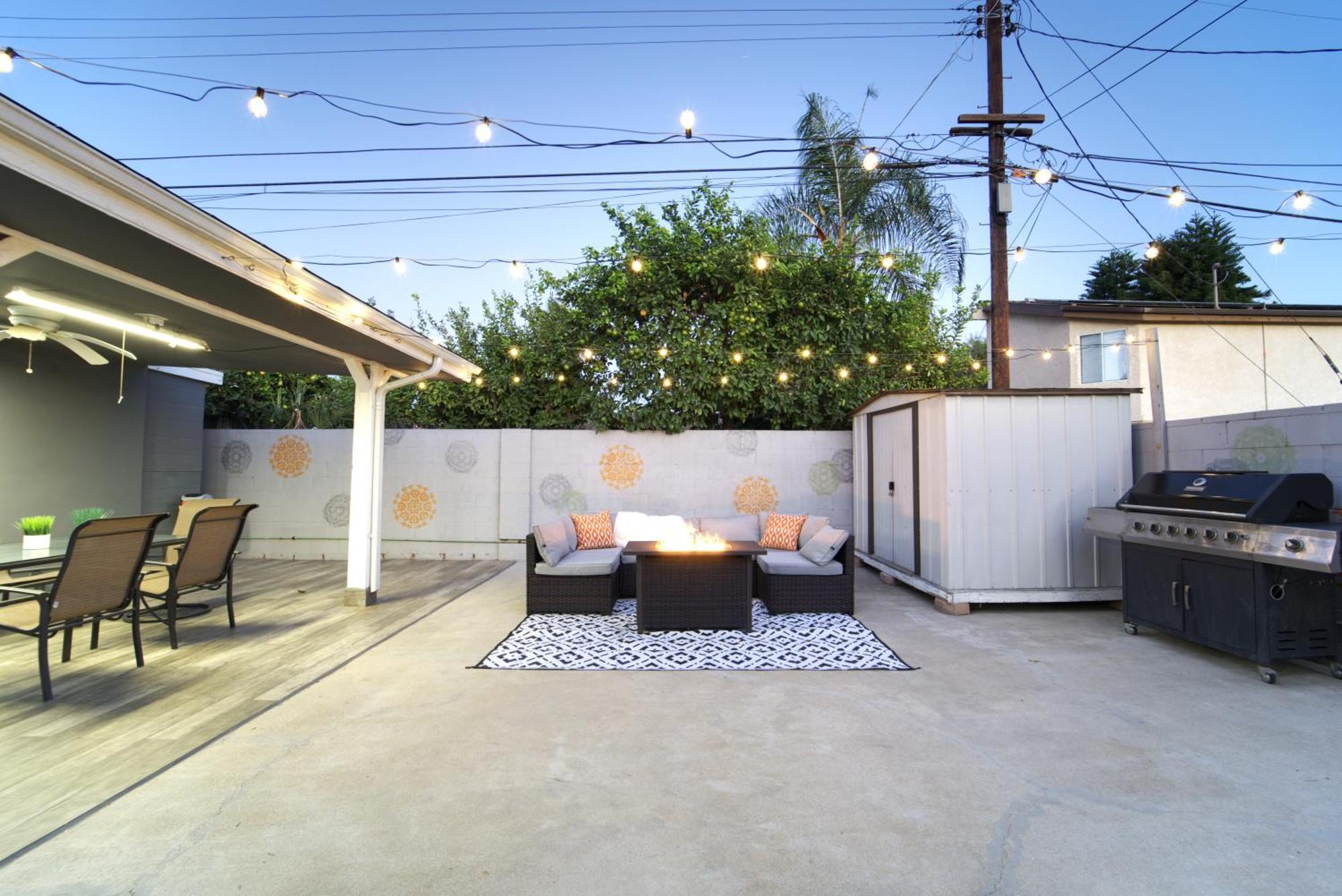 Holiday home Modern La - King Bed, Outdoor Living, Firepit